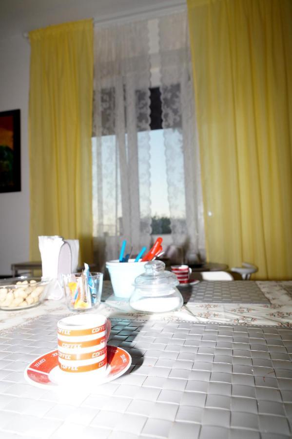 Bed and Breakfast Noemi & Julienne Spineda Zewnętrze zdjęcie