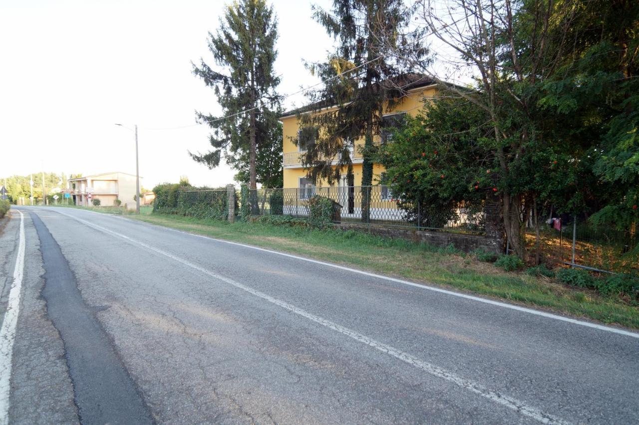 Bed and Breakfast Noemi & Julienne Spineda Zewnętrze zdjęcie